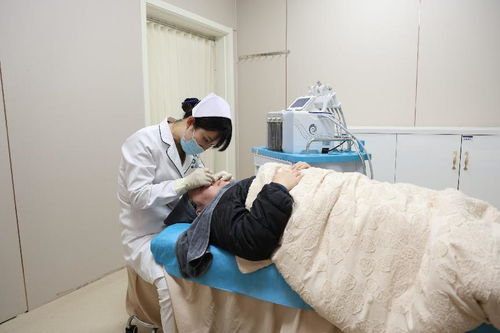 武警湖南總隊(duì)醫(yī)院開展 三八 婦女節(jié)健康服務(wù)活動(dòng)